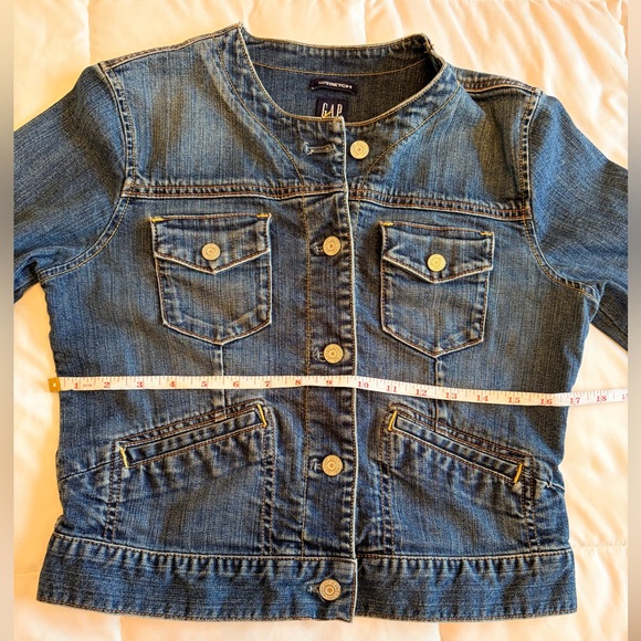 Vintage GAP Stretch Denim Jacket Size Small | Y2K Slightly Cropped | Early 2000s - Picture 12 of 13